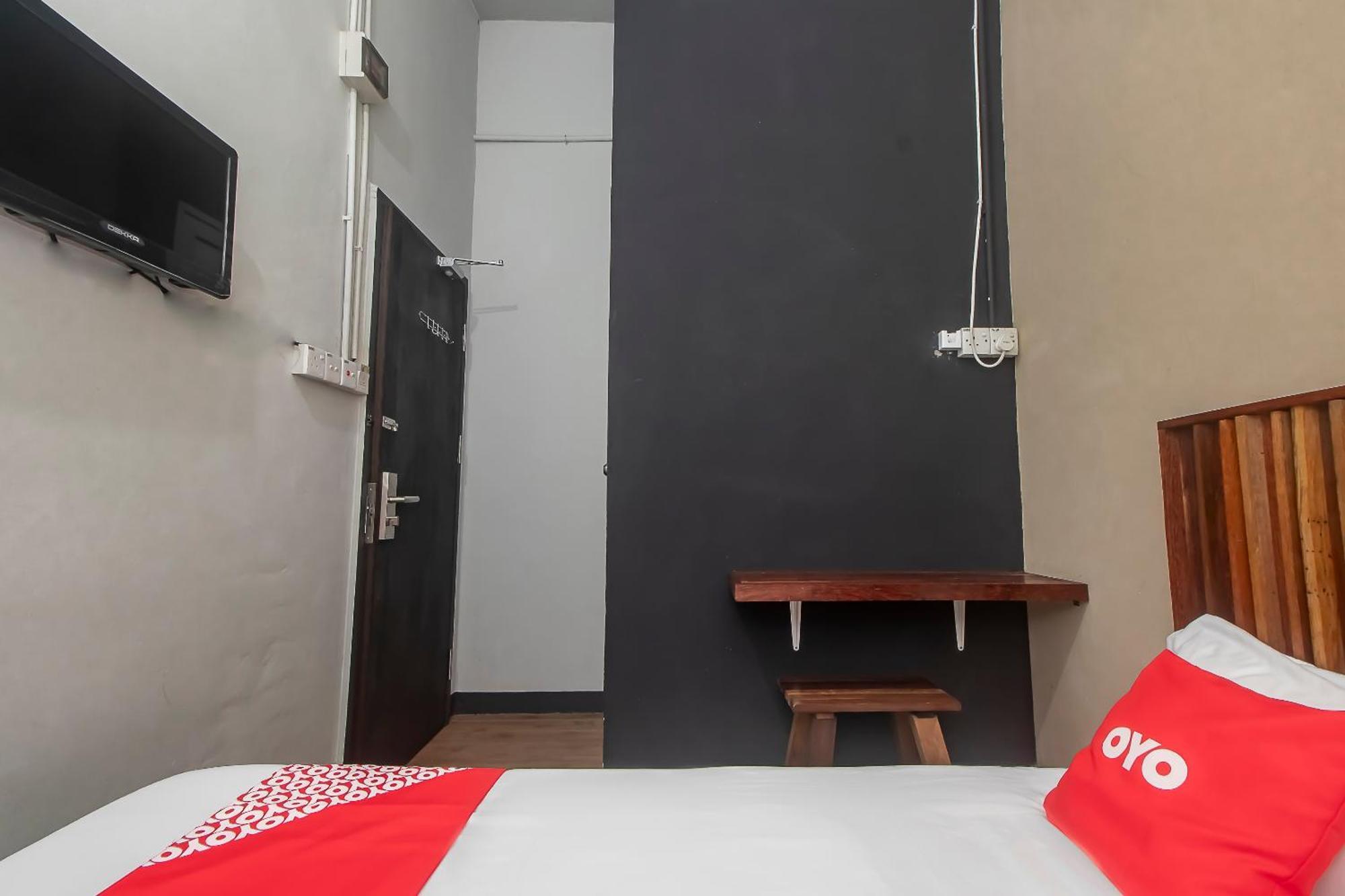 Oyo 90094 Hi Inn 3 Sibu Esterno foto