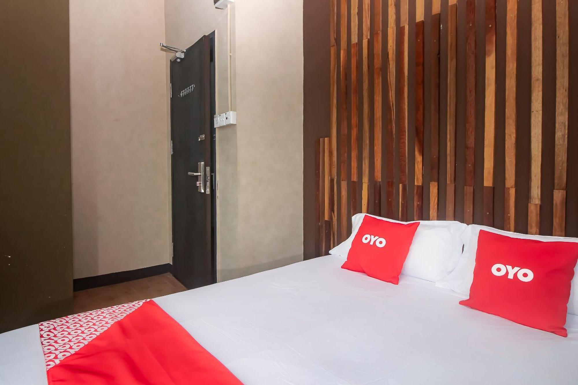 Oyo 90094 Hi Inn 3 Sibu Esterno foto