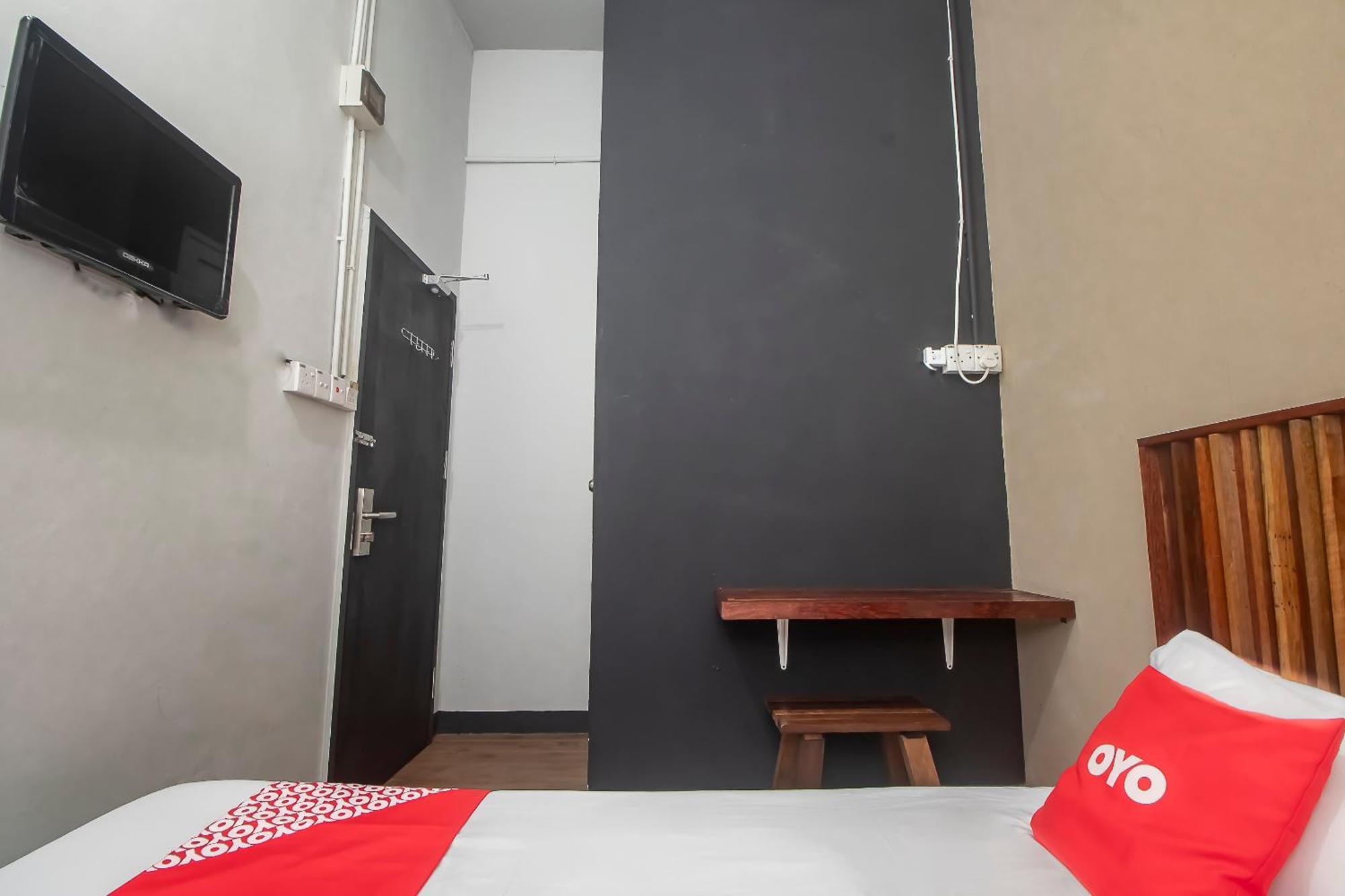 Oyo 90094 Hi Inn 3 Sibu Esterno foto