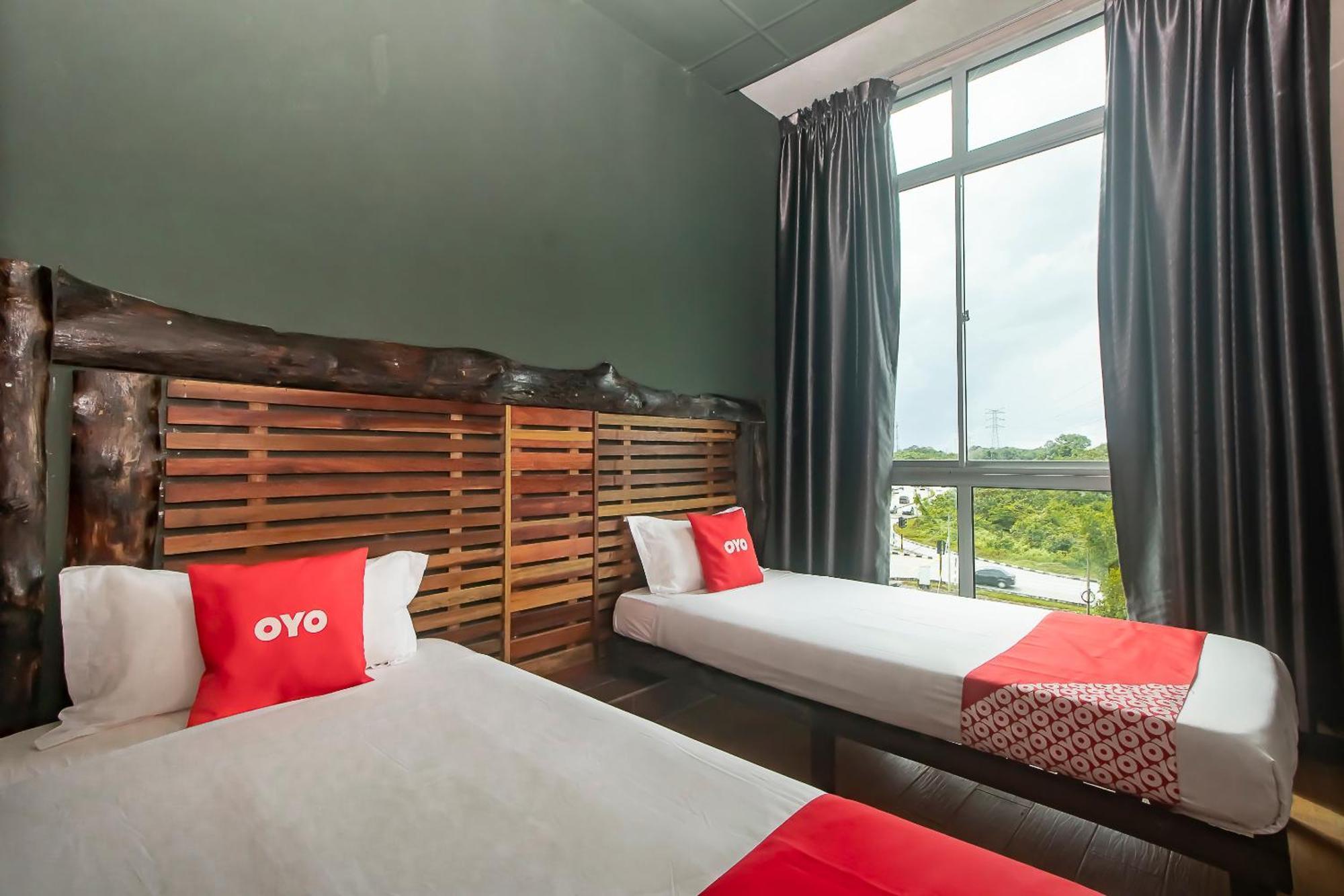 Oyo 90094 Hi Inn 3 Sibu Esterno foto